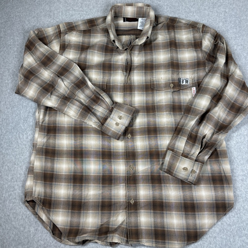 Wolverine FR Men's XL Flame Resistant Plaid Button Down Work Shirt CAT2  Brown